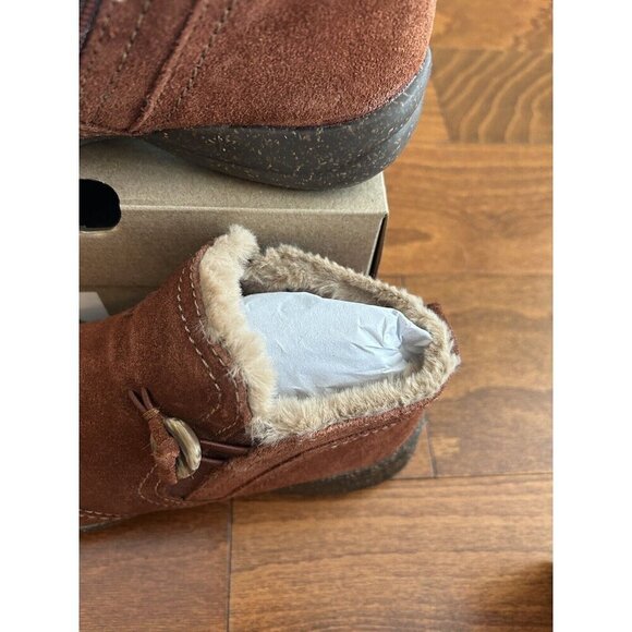 Clarks Women's Roseville Aster Ankle Boot Fur Lined Mahogany Slip On NEW 7.5 N - Picture 4 of 9
